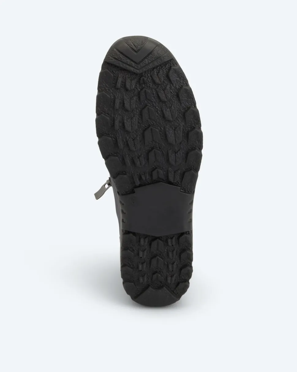Boot in H-Weite