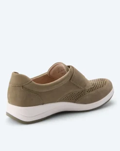 Halbschuh mit Klettriemen