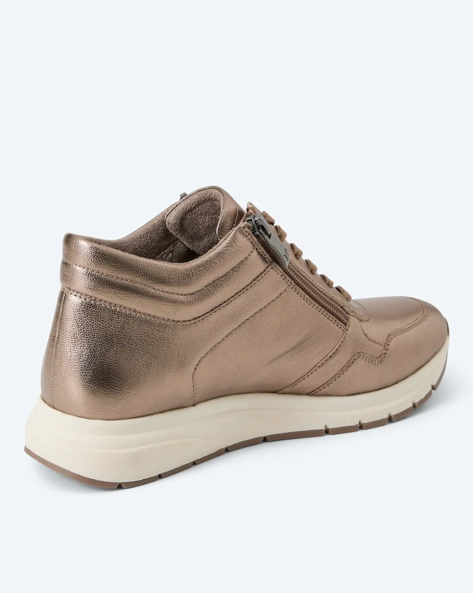 Hightop Sneaker