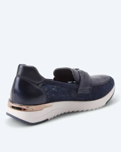 Loafer mit Spitze