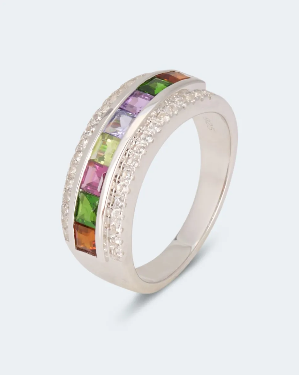 Ring mit Edelsteinmix