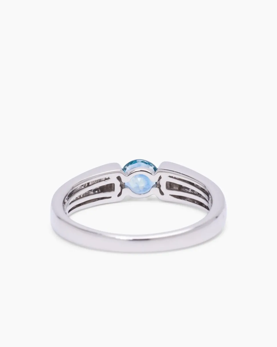 Ring mit Montana Saphir und Brillanten