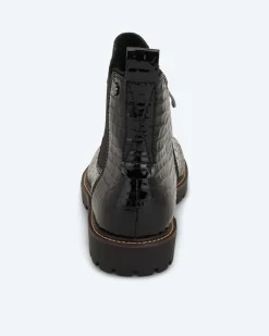 Stiefelette in Krokolack