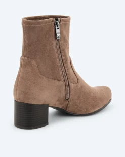 Stiefelette mit Absatz