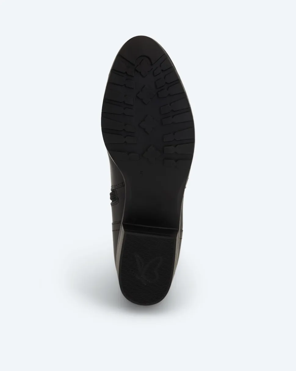 Stiefelette mit Deko